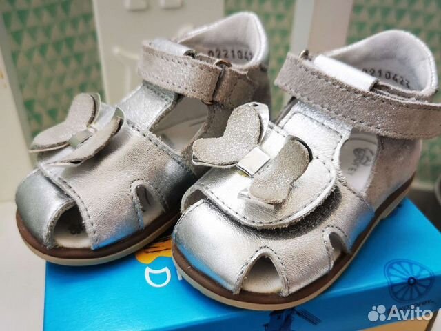 Босоножки для девочек Котофей. Обувь на первый шаг