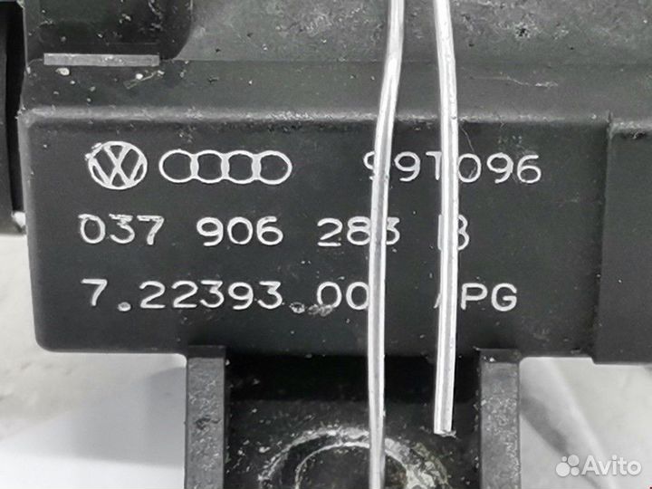 Клапан вакуумного управления Audi A3 8L 1999