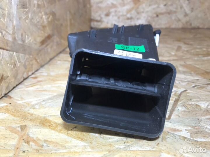 Дефлектор правый Opel Insignia LAF 2010