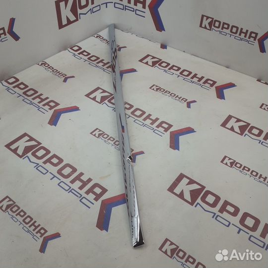 Накладка крышки багажника KIA sportage