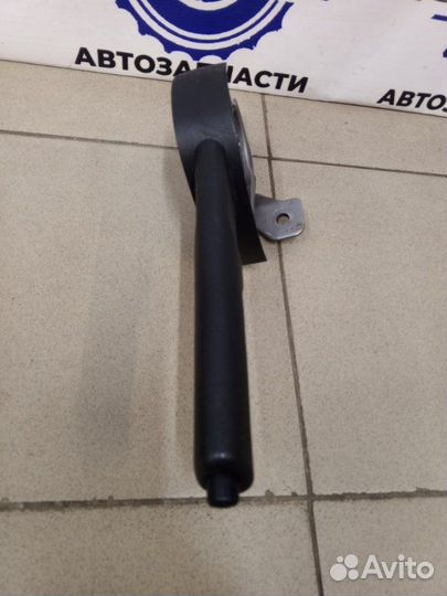 Рычаг стояночного тормоза Nissan Almera Classic