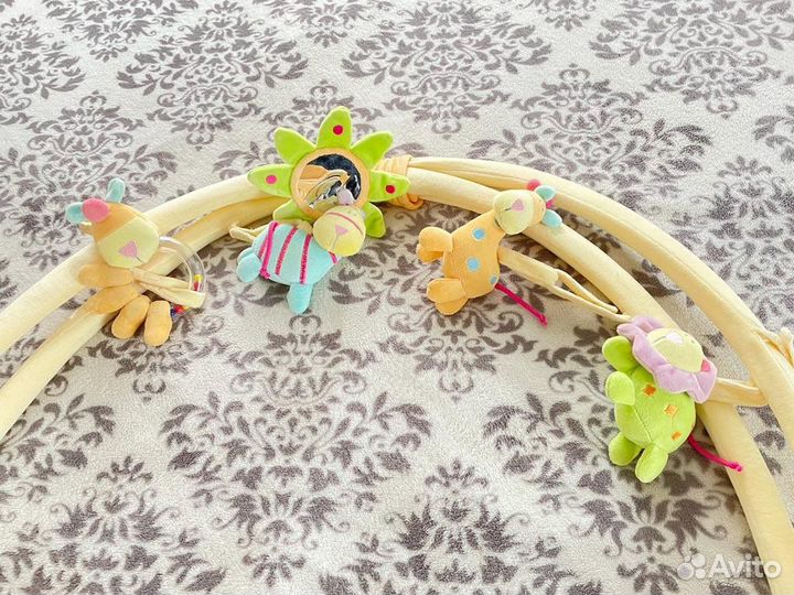 Развивающий коврик