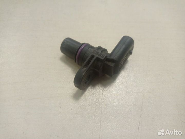 Датчик положения распредвала Volkswagen Polo