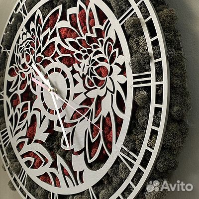 Часы из мха 40 см pion