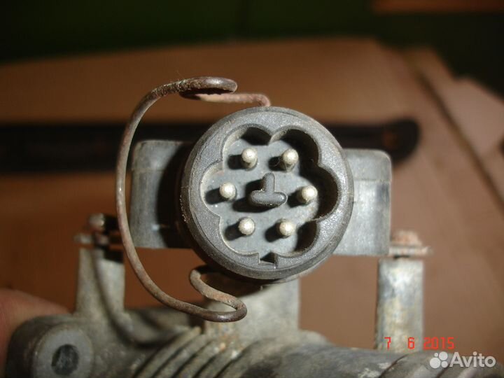 Датчик положения заслонки BMW 535 0280120406