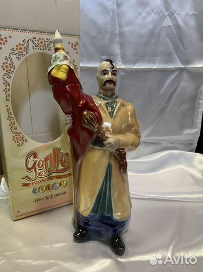 Статуэтка казак. Советский фарфор