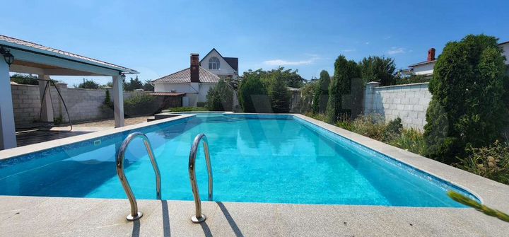 Дом 400 м² на участке 13,5 сот.