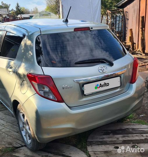 Toyota Vitz 1.5 CVT, 2011, 150 000 км