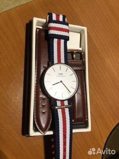 Часы Daniel Wellington