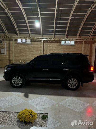 Toyota Land Cruiser 4.7 AT, 2011, 295 000 км