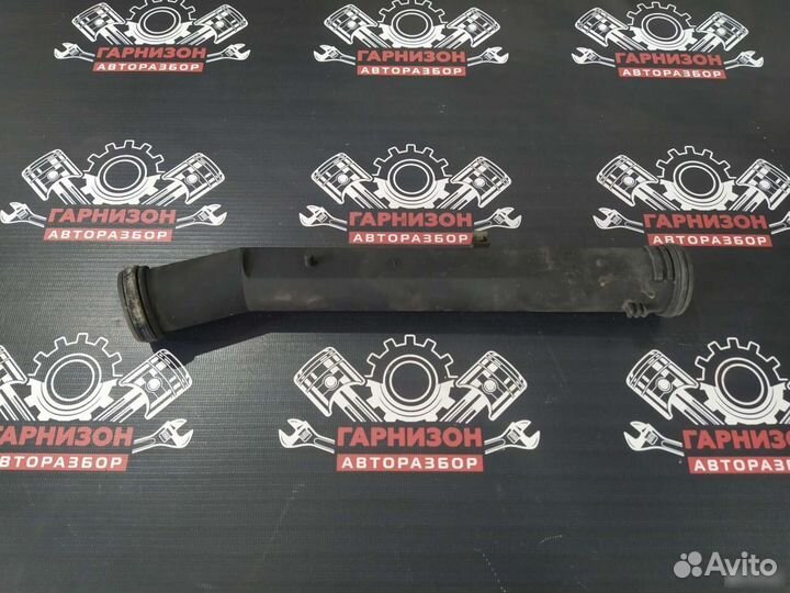 Водяная труба Volkswagen Golf IV AXP