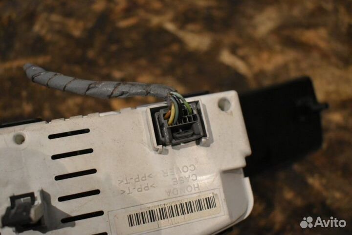 Экран бортового компьютера Honda Civic 5D R18A