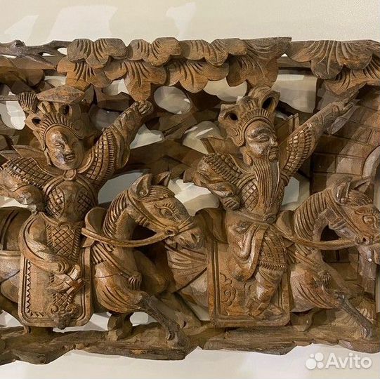 Антикварное панно «Битва в Поднебесной»