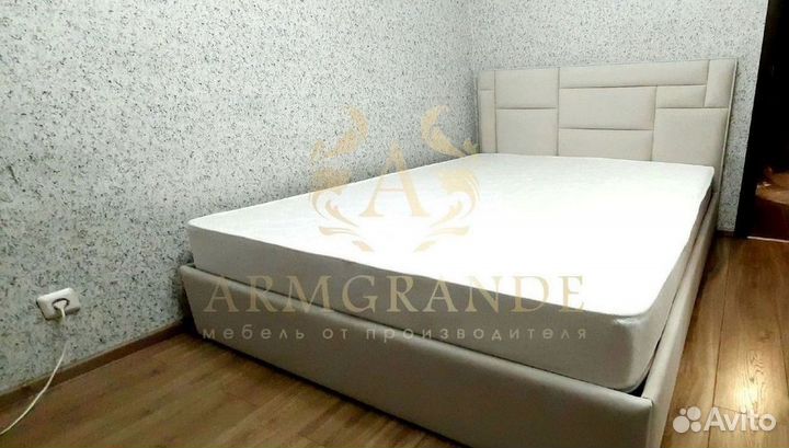 Кровать двуспальная с гарантией