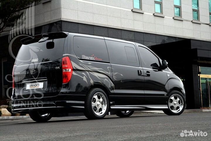 Накладка заднего бампера Hyundai Grand Starex H-1