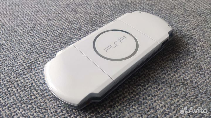 PSP 3005 Purple White, прошитая, много игр