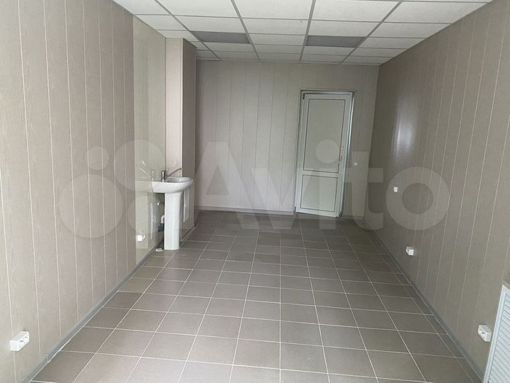 Торговая площадь, 18 м²