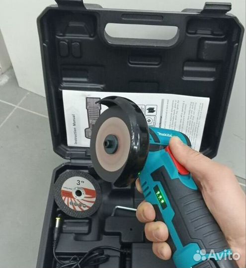 Болгарка акомулятторная ушм мини Makita 18v