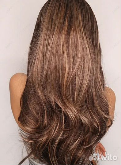 Модель на окрашивание волос