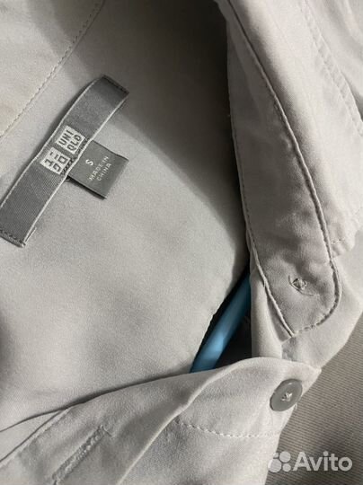 Рубашка женская классическая Uniqlo размера S