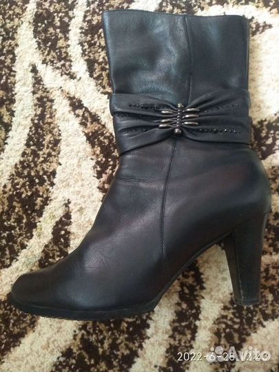 Полусапожки женские 38 размера весна- осень