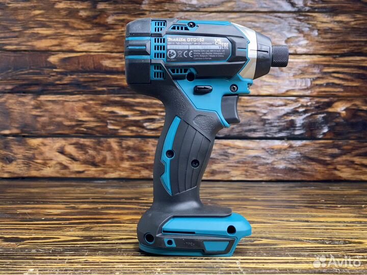 Импульсный винтоверт Makita DTD152Z