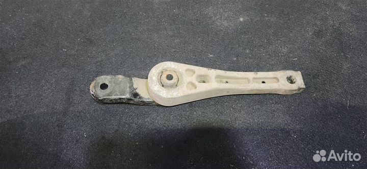 Опора двигателя задняя Skoda Octavia A5 2004-2013