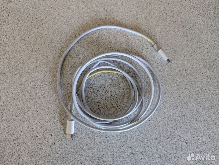 Macbook Pro 15 2019 i7 16/256