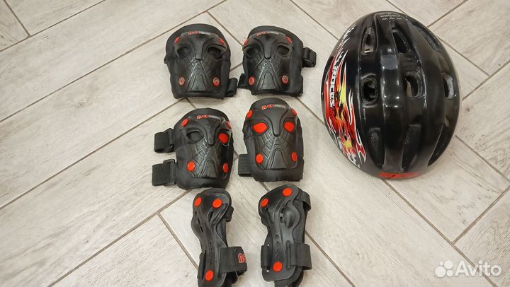 Ролики раздвижные 31-36 Reaction с защитой