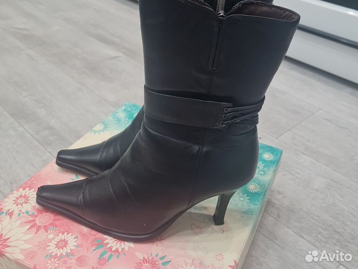 Ботинки демисезонные женские 38 размер