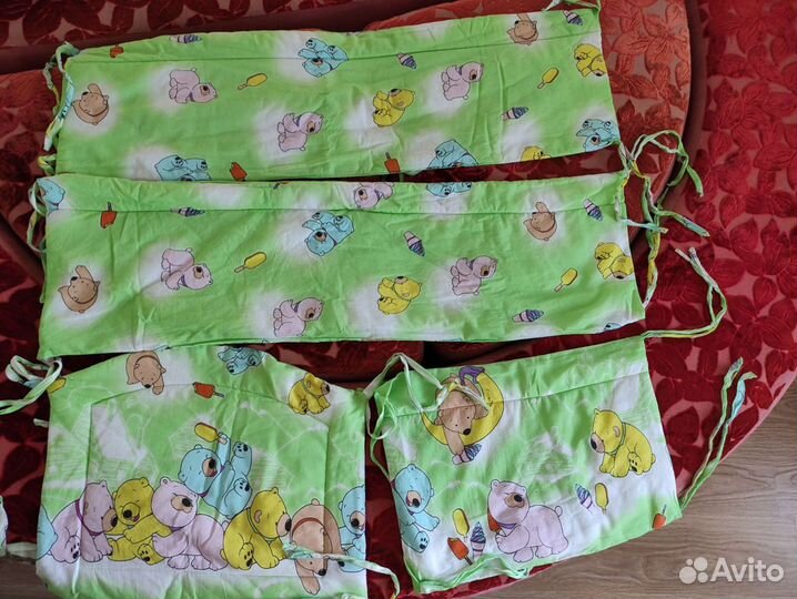 Бортики в детскую кроватку