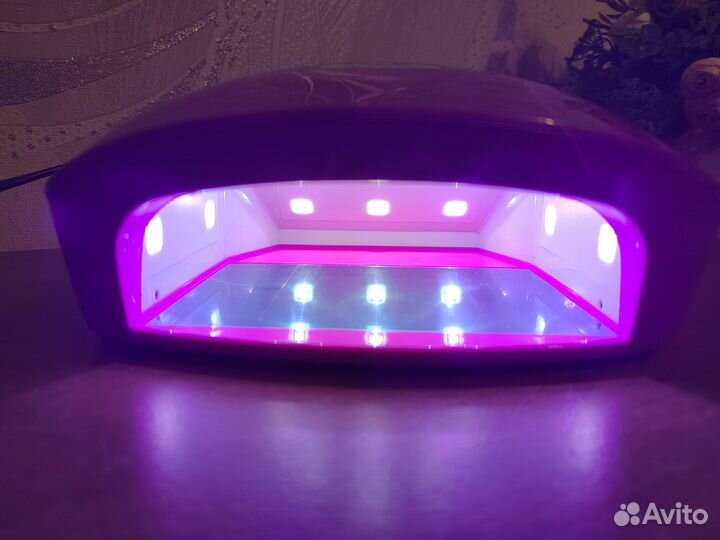 LED лампа для маникюра