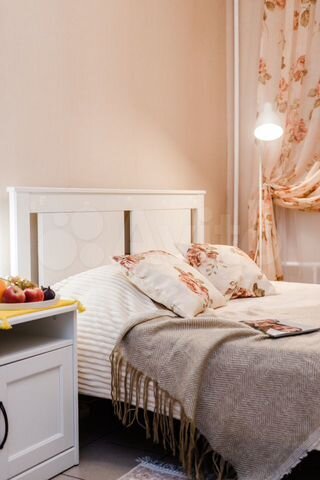 Комната 10,3 м² в 5-к., 1/9 эт.