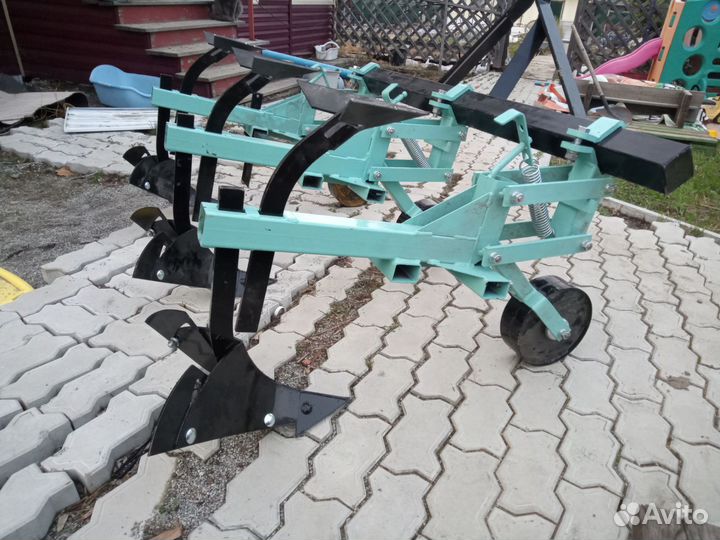 Пропольник- окучник для минитрактора