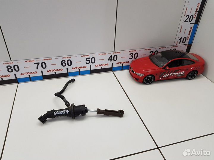 Цилиндр сцепления главный