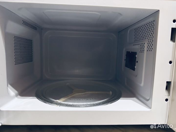 Микроволновая печь