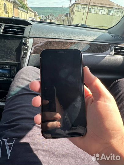 iPhone Xr, 128 ГБ