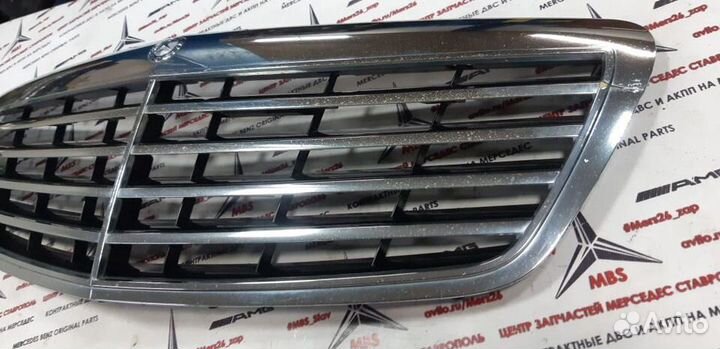 Решетка радиатора w221 мерседес дефект