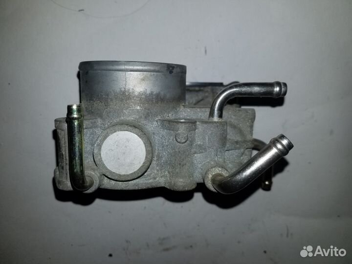 Дроссельная заслонка Toyota Camry30, 2AZ