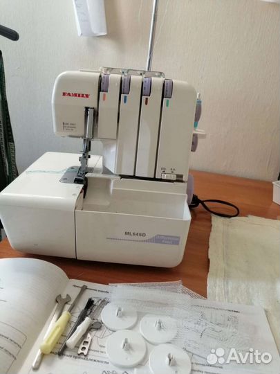 Швейная машина оверлок family ML645D