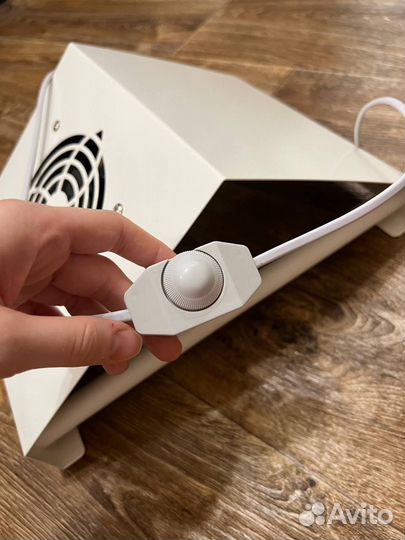 Вытяжка пылесос для маникюра