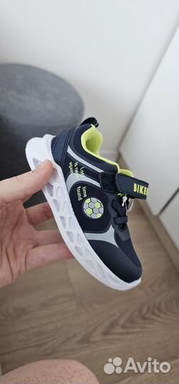 Кроссовки детские на мальчика