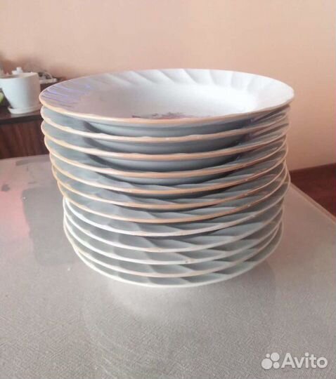 Тарелки столовые СССР (юуф завод) Новые 12 шт