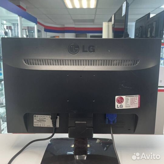 Монитор LG Flatron E2041S-BN (пк)