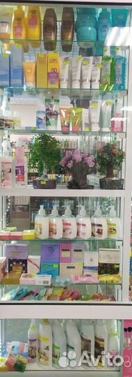 Косметика и парфюмерия avon и oriflame