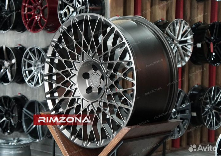 Кованые диски R22 на Bmw X6 F96