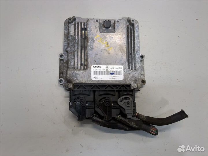 Блок управления двигателем Opel Movano 2010, 2010