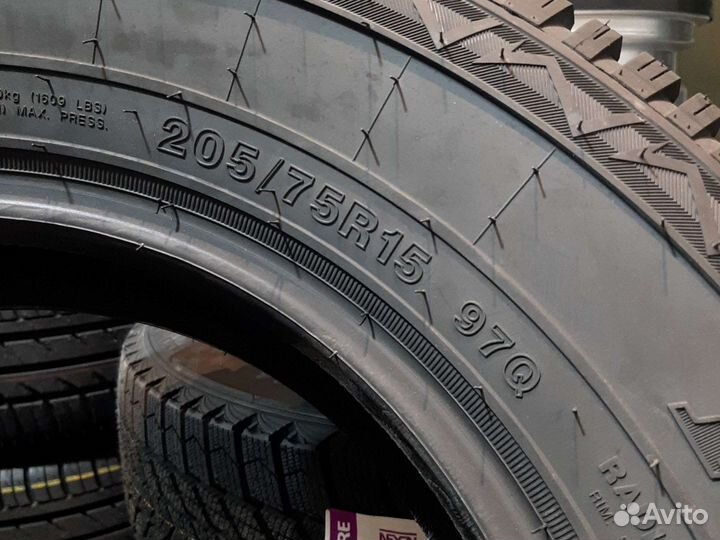 Winrun Magnum Flame WR-16 205/75 R15