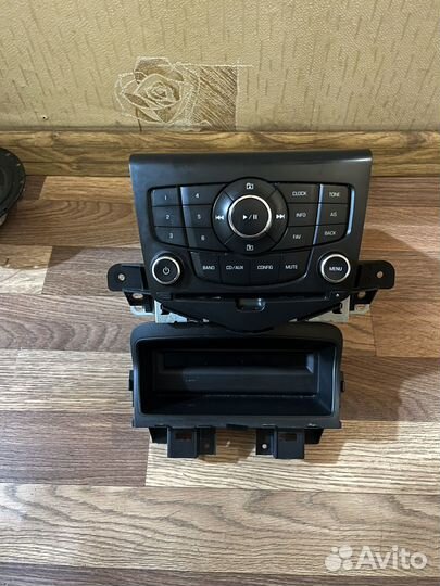 Штатная магнитола chevrolet cruze