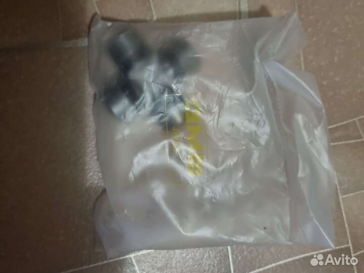 Крестовина карданного вала в сборе